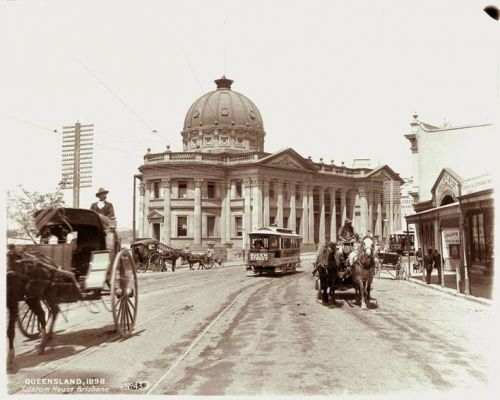 Brisbane City featuring Customs House, 1898